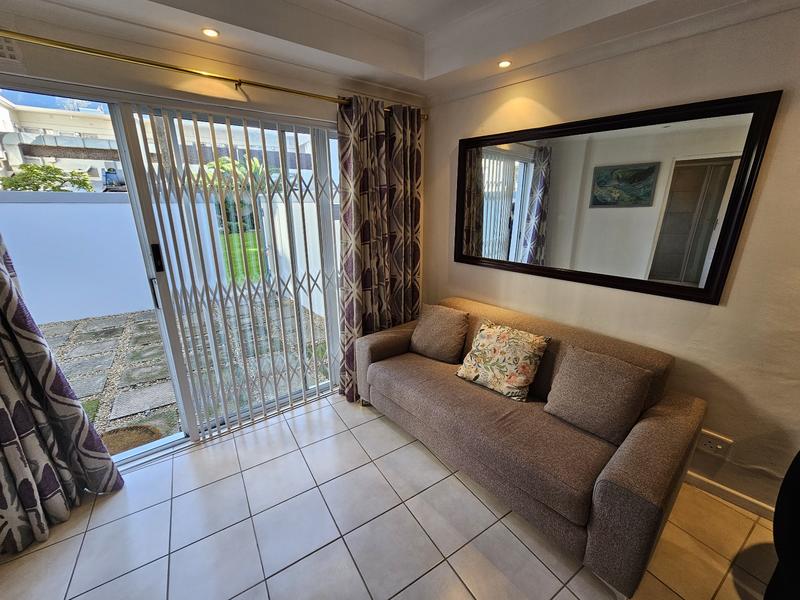To Let 2 Bedroom Property for Rent in Mowbray Western Cape